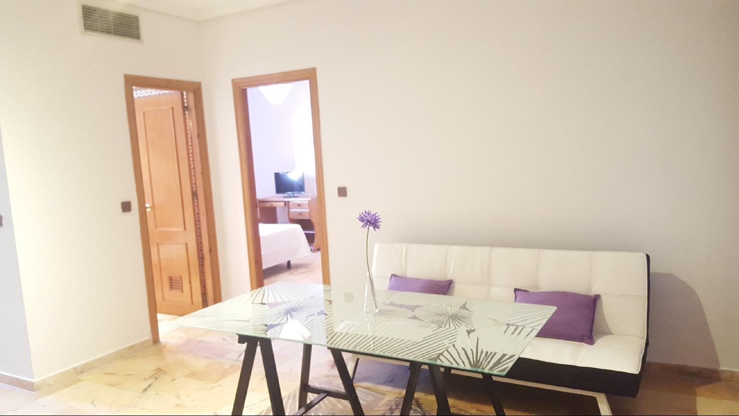 Apartamentos Dona Lola Seville Luaran gambar