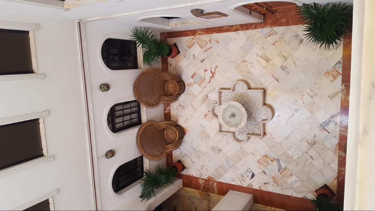 Apartamentos Dona Lola Seville Luaran gambar