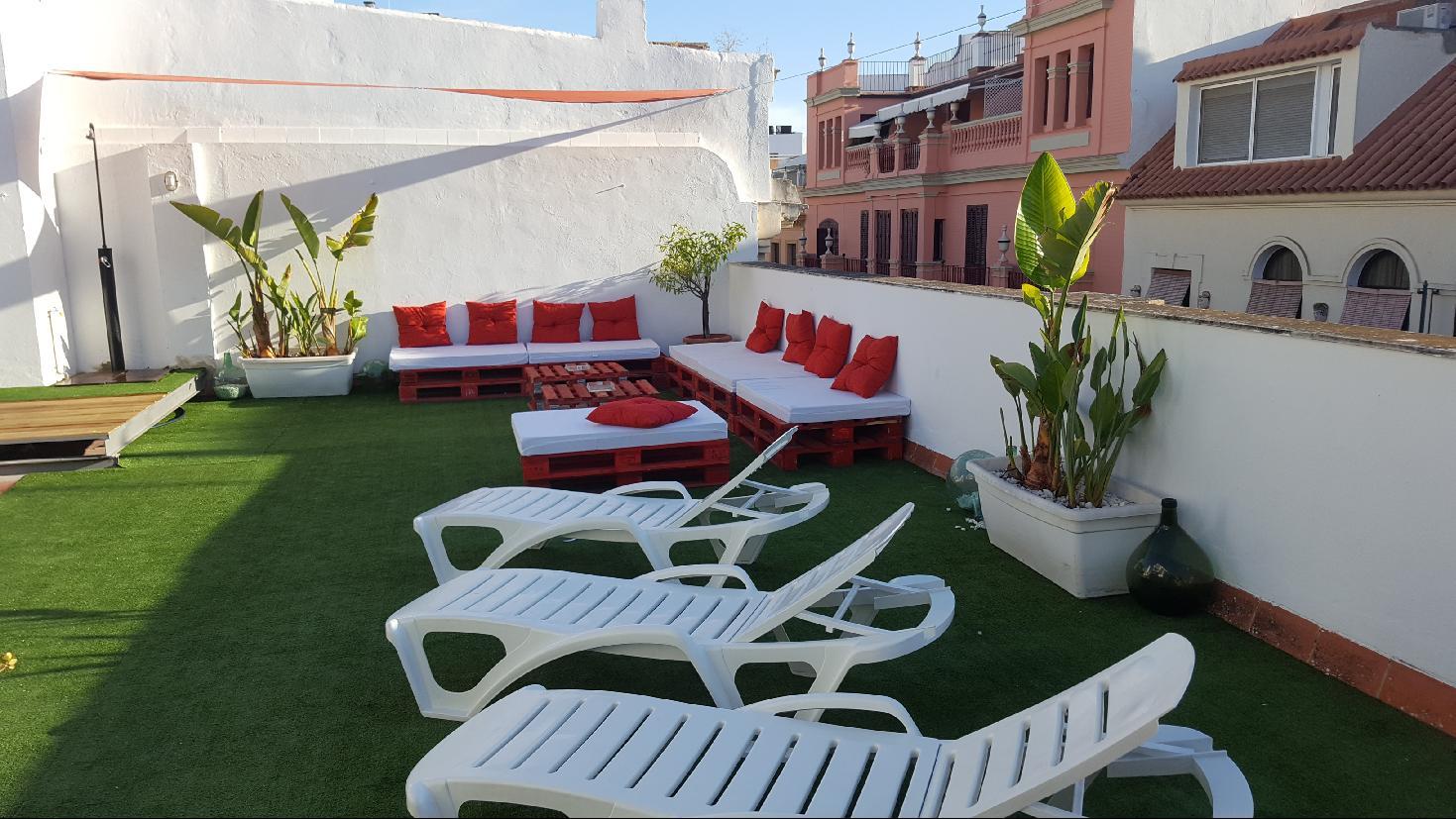 Apartamentos Dona Lola Seville Luaran gambar